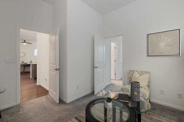 1652 Andromeda Ct, Lathrop, CA 95330