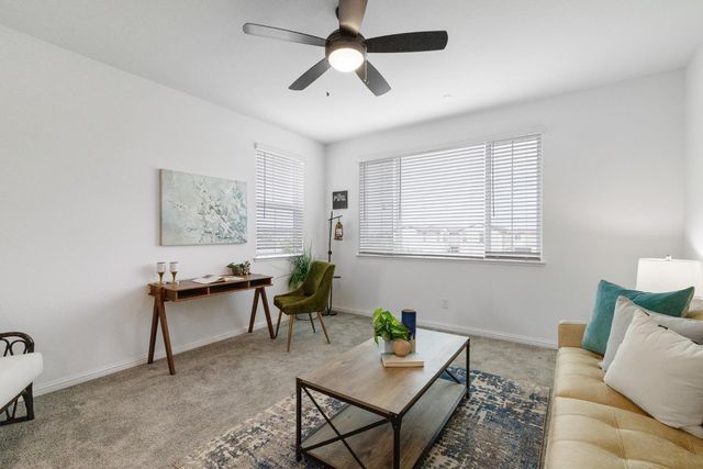 1652 Andromeda Ct, Lathrop, CA 95330