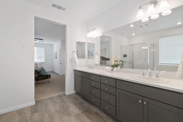 1652 Andromeda Ct, Lathrop, CA 95330