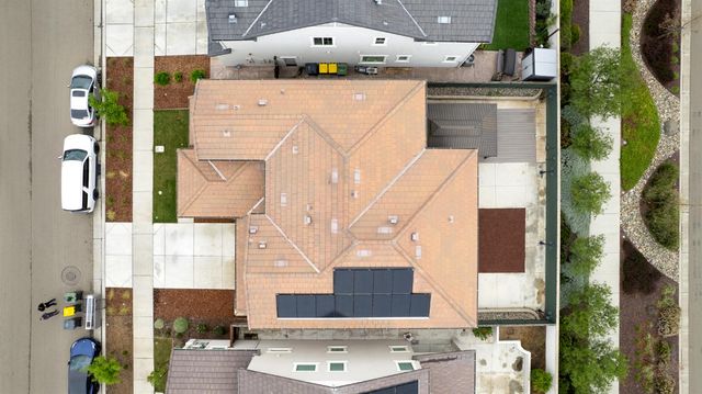 1652 Andromeda Ct, Lathrop, CA 95330