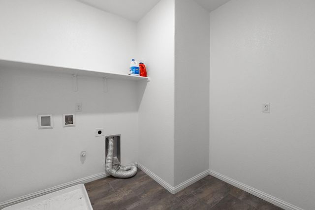 1652 Andromeda Ct, Lathrop, CA 95330