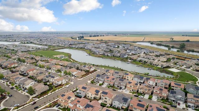 1652 Andromeda Ct, Lathrop, CA 95330