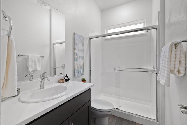 1652 Andromeda Ct, Lathrop, CA 95330