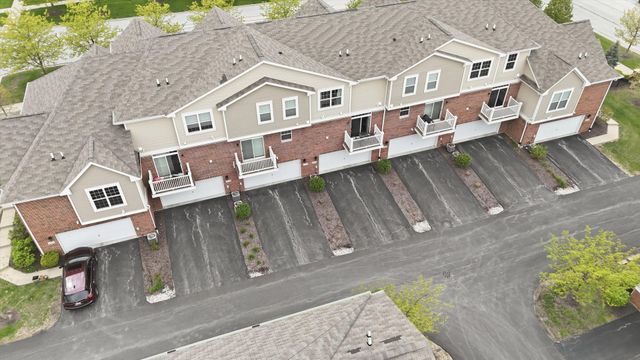 15317 Sheffield Square Parkway, Orland Park, IL 60462