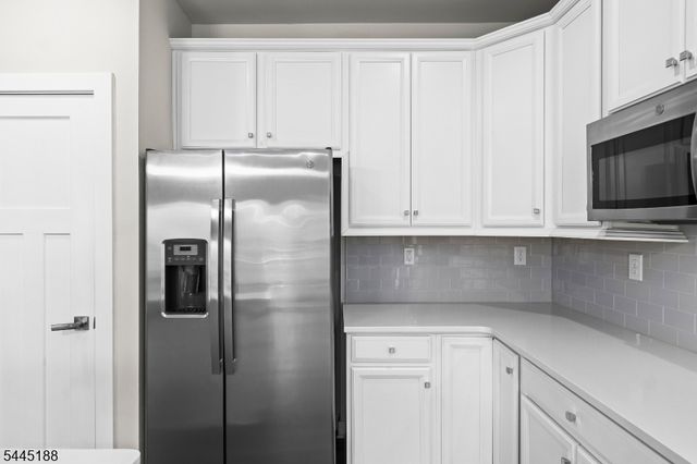 18 Mountain View Ln, Mansfield Twp., NJ 07865