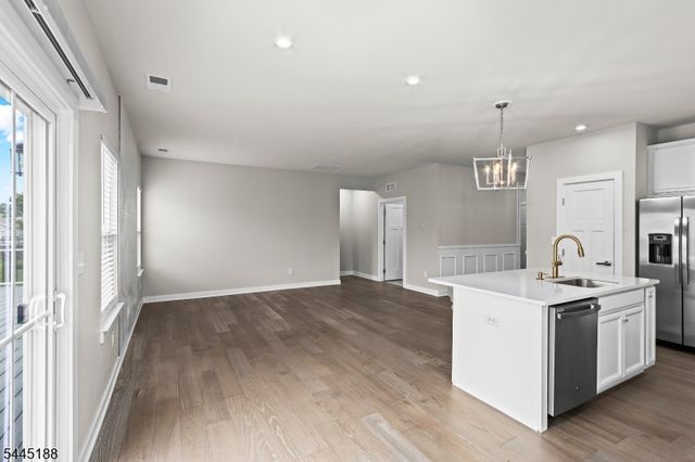 18 Mountain View Ln, Mansfield Twp., NJ 07865