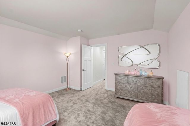 18 Mountain View Ln, Mansfield Twp., NJ 07865