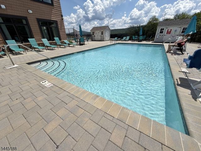 18 Mountain View Ln, Mansfield Twp., NJ 07865