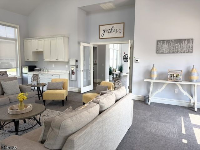 18 Mountain View Ln, Mansfield Twp., NJ 07865