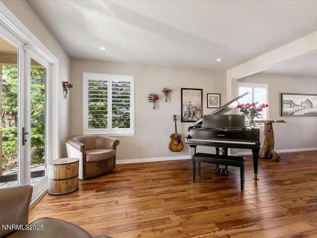 7284 Glenmore Court, Reno, NV 89523