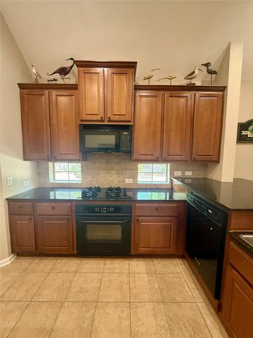 2415 Clippers Square, Houston, TX 77058