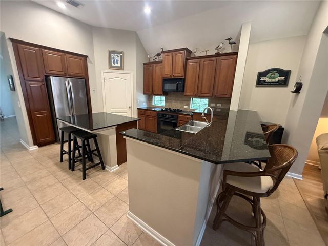 2415 Clippers Square, Houston, TX 77058