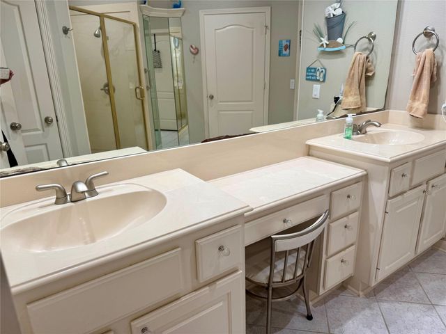 2415 Clippers Square, Houston, TX 77058