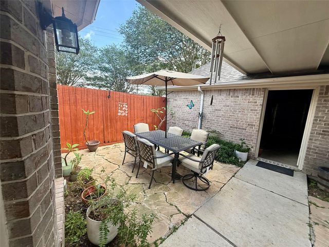 2415 Clippers Square, Houston, TX 77058
