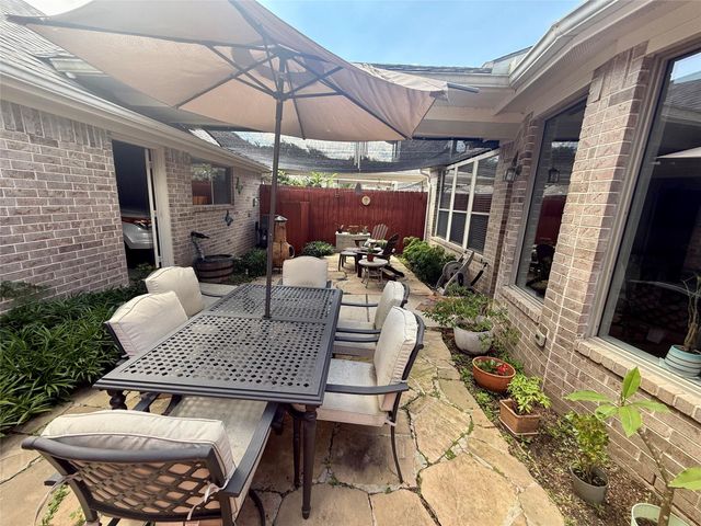 2415 Clippers Square, Houston, TX 77058