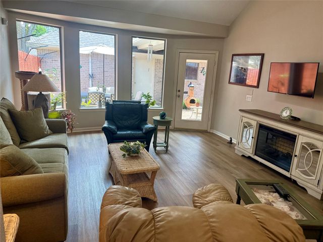 2415 Clippers Square, Houston, TX 77058