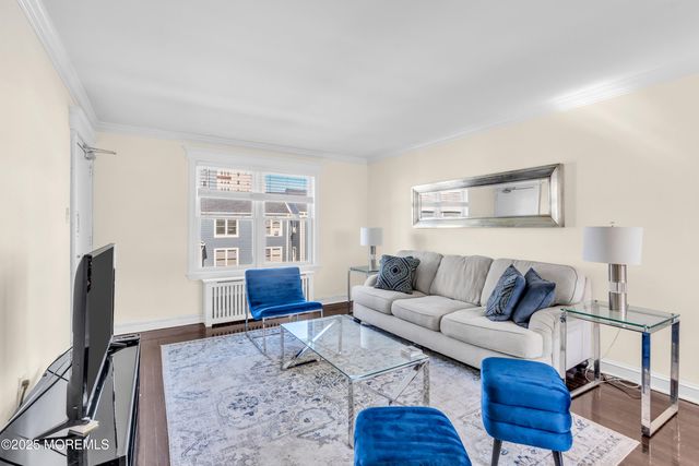 304 Deal Lake Drive 35, Asbury Park, NJ 07712