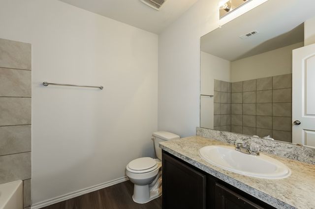 1814 Jasmine Drive, Lancaster, TX 75146