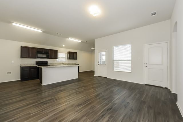 1814 Jasmine Drive, Lancaster, TX 75146