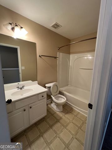 1682 Northgate Mill Drive, Duluth, GA 30096