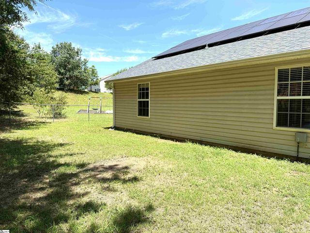 621 Chloe Faith Court, Duncan, SC 29334