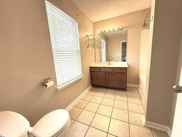 621 Chloe Faith Court, Duncan, SC 29334
