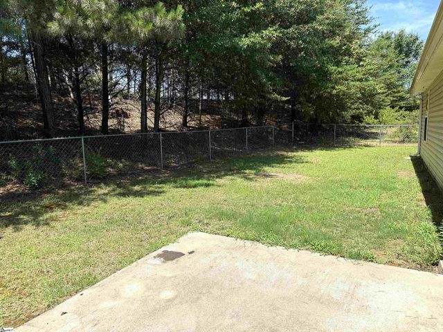 621 Chloe Faith Court, Duncan, SC 29334