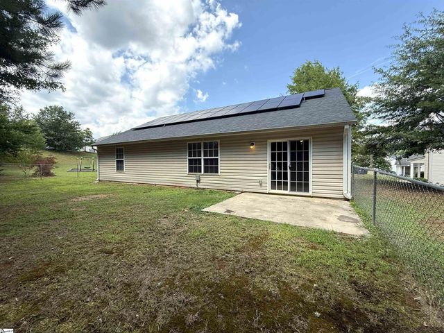 621 Chloe Faith Court, Duncan, SC 29334