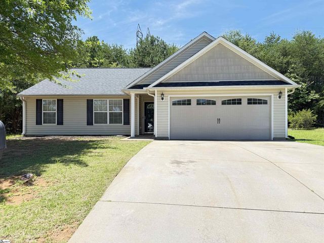 621 Chloe Faith Court, Duncan, SC 29334
