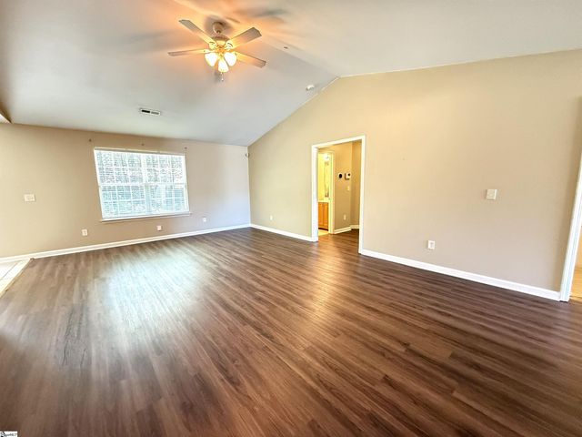 621 Chloe Faith Court, Duncan, SC 29334