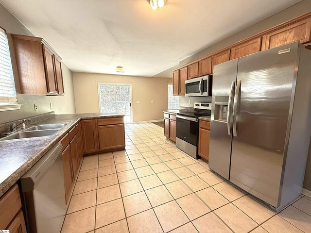 621 Chloe Faith Court, Duncan, SC 29334