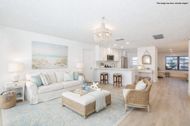 325 GREEN MANOR DRIVE, Sun City Center, FL 33573