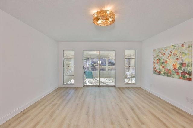 325 GREEN MANOR DRIVE, Sun City Center, FL 33573