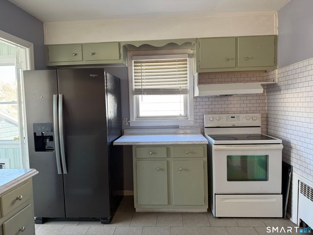 95-97 Locust Street, Bridgeport, CT 06610