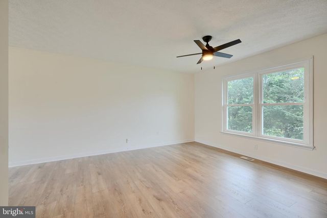 4504 E JOPPA RD, Perry Hall, MD 21128