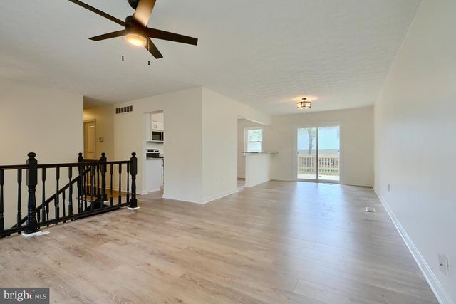 4504 E JOPPA RD, Perry Hall, MD 21128