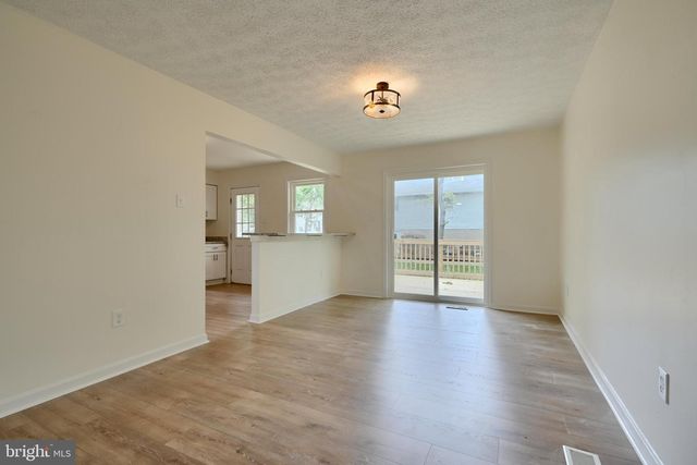 4504 E JOPPA RD, Perry Hall, MD 21128