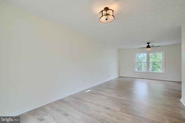 4504 E JOPPA RD, Perry Hall, MD 21128
