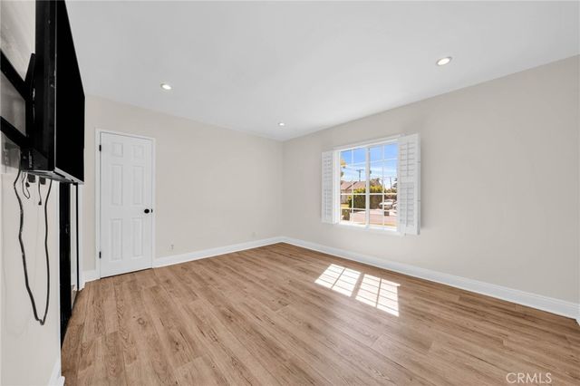 12145 Hatteras, Valley Village, CA 91607