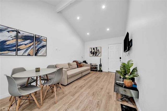 12145 Hatteras, Valley Village, CA 91607