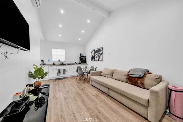 12145 Hatteras, Valley Village, CA 91607