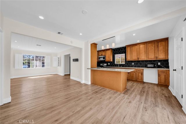 12145 Hatteras, Valley Village, CA 91607