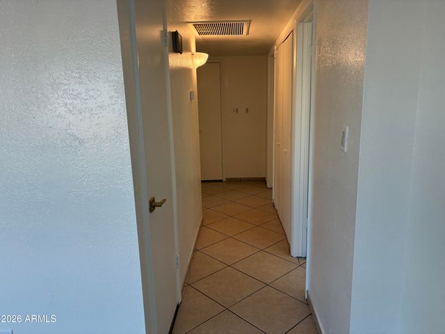 8819 W ROMA Avenue, Phoenix, AZ 85037