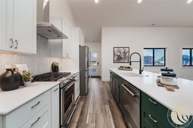 2310 Linderman Way, Red Lodge, MT 59068