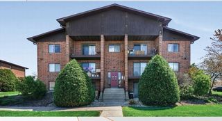 1424 N Rock Run Drive B1, Crest Hill, IL 60403