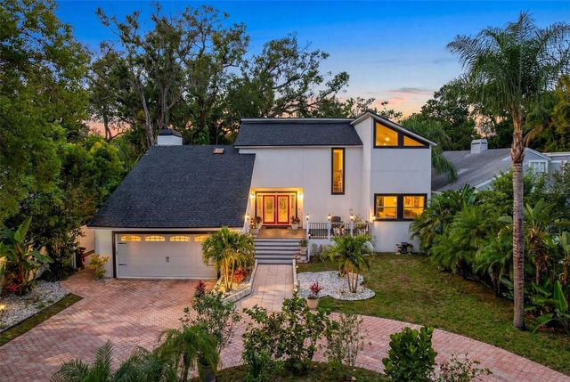 7214 N OLA AVENUE, Tampa, FL 33604