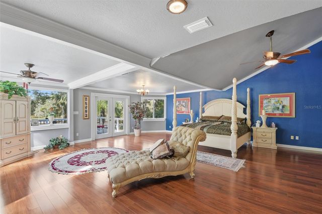 7214 N OLA AVENUE, Tampa, FL 33604