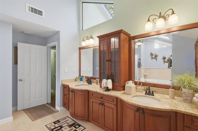 7214 N OLA AVENUE, Tampa, FL 33604