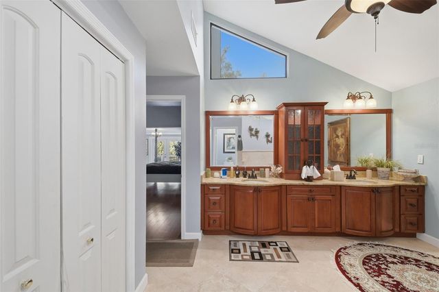 7214 N OLA AVENUE, Tampa, FL 33604