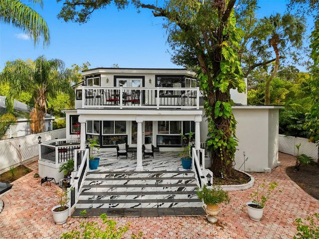 7214 N OLA AVENUE, Tampa, FL 33604